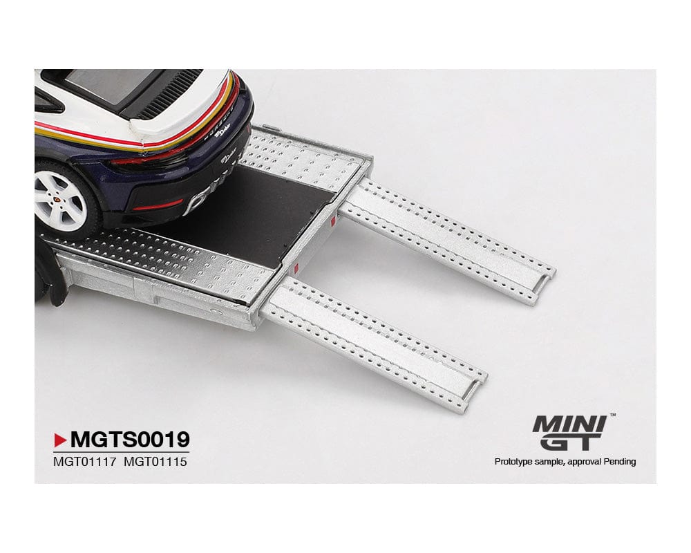 Porsche 911 Dakar #718 / Volkswagen ID. Buzz Porsche Centrum Gelderland Roughroads Set Mini GT 1/64