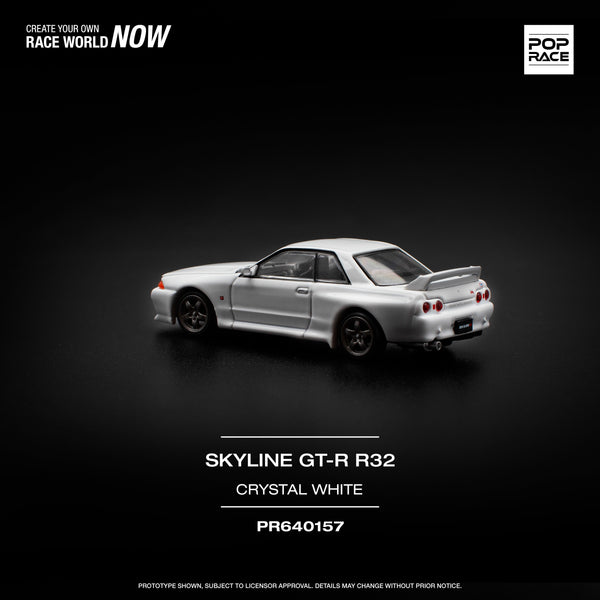 Nissan Skyline GTR R-32 Crystal White Pop Race 1/64