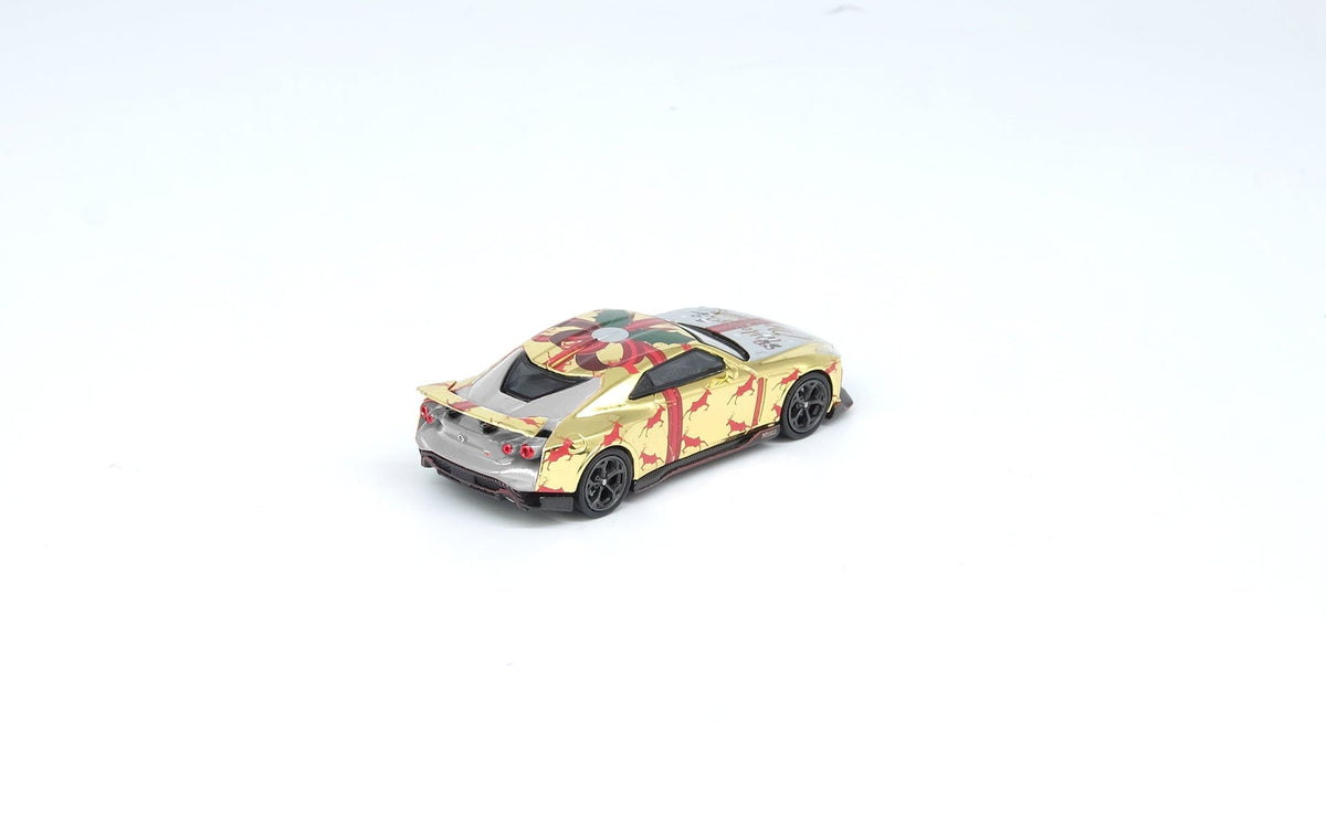 Chase Nissan GT-R50 Christmas Limited edition Inno64 1/64 scale