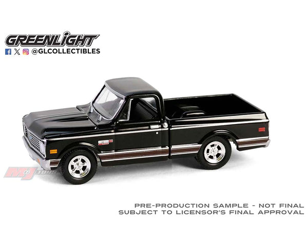 1972 Chevrolet Cheyenne C10 Short Bed Black Greenlight Hobby Exclusive 1:64