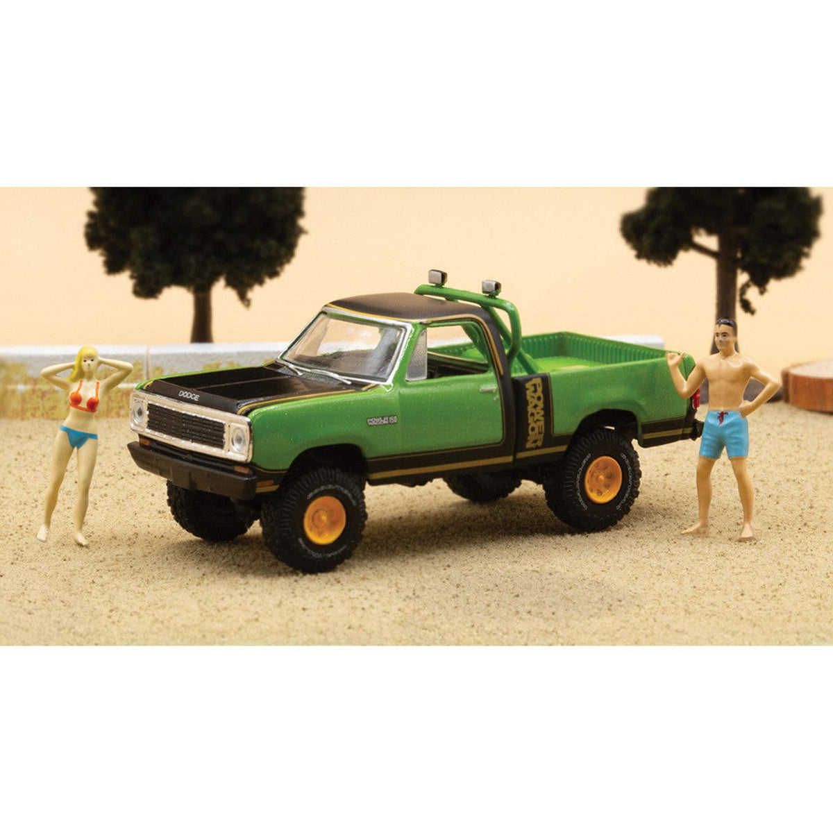 1979 Dodge Lil’ Red Express Power Wagon Adventure M2 Machines 1:64
