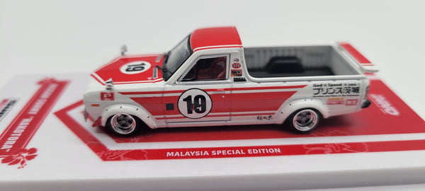 Nissan Sunny Hakotora Pick up Kean Yap Malaysia Special Edition Inno64 1/64 scale