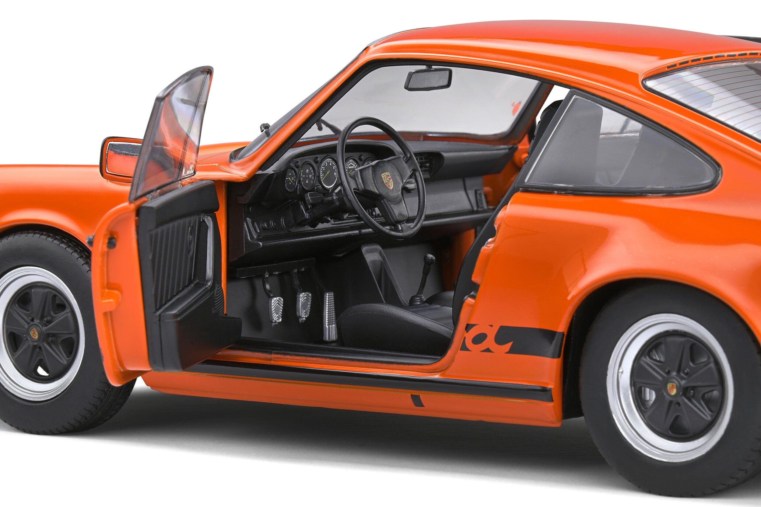 Porsche 911 930 3.0 Carrera Gulf Orange – 1977 Solido S1802605 1 